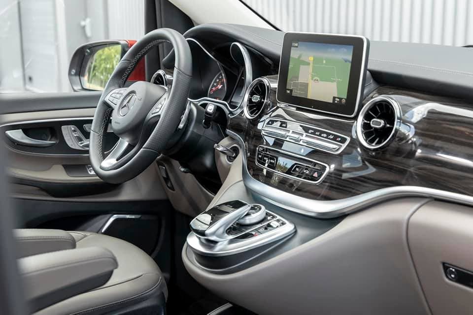 Intérieur d’un véhicule VTC haut de gamme